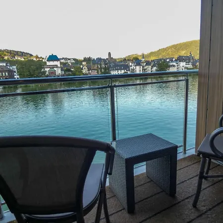 Viva Riverside Traben-trarbach Hotel en barco